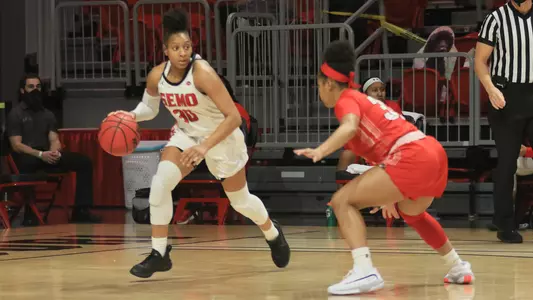 Terri_Smith_2020_21SEMOWBB_2021_APSU