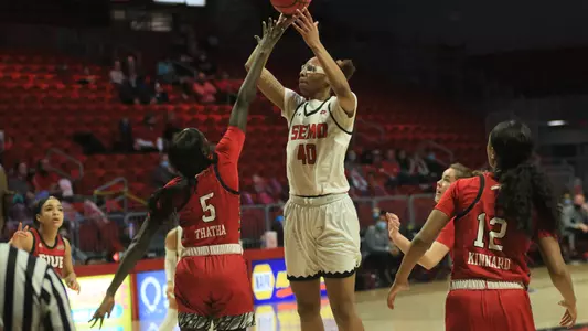 LaTrese_Saine_2020_21SEMOWBB_2021_SIUE