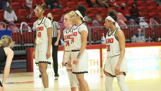 SEMOWBB_2020_21_Saine_Bussard_Thompson_Smith_EIU_2021