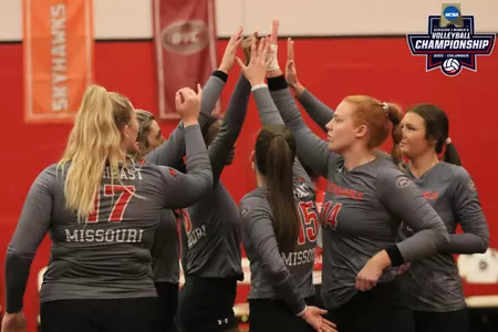 0W0A0140_TEAM_2021_SEMOVB_2021_NCAA_Championship_First_Round.jpg