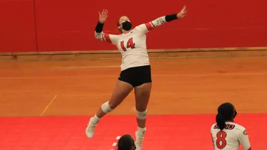 BANNER_0W0A7219_Zoey_Beasley_2020_21SEMOVB_2021SIUE.jpg