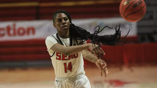 Nyrobi_Pillers_SEMOWBB_2020_21_APSU_2021