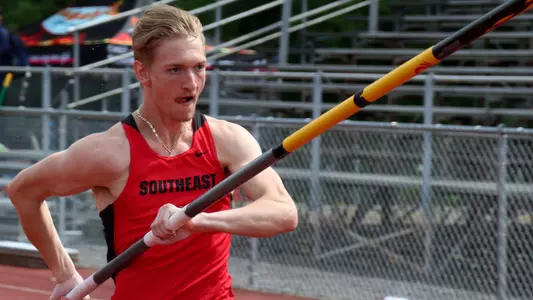 Nick_South_2019_OVC_Outdoor_T_F.jpg