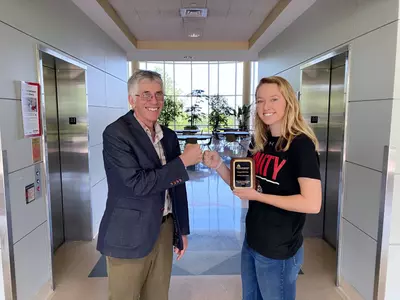 Morgan_McCourt_SEMO_Department_of_Economics_Outstanding_Overall_Student_Award.jpg