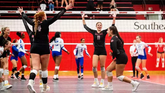 BANNER_SEMOVB_Team_2022_20220924_AZ5I1668_2.jpg