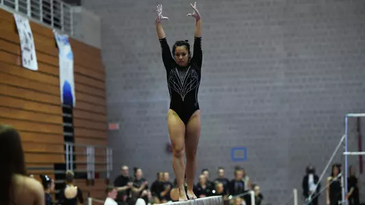 Anna_Kaziska_BEAM_2022_USAG_Champ_Semifinals_2.jpg