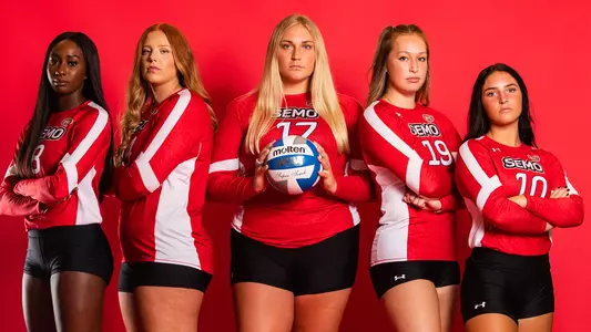 NEW_BANNER_Seniors_5_Gouard_Beasley_Greene_Meehan_Beilsmith_20220804-AZ5I8372.jpg
