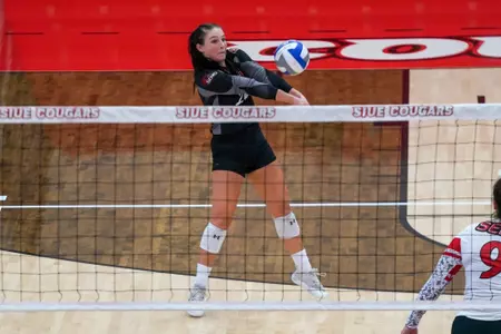 TaraBeilsmith_Vball