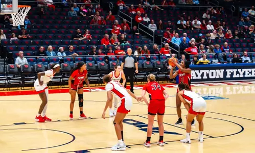 Women's Basketball on Road Thursday at Evansville Image