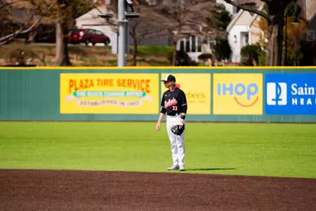 Baseball Dominates Game One, 15-4, Thursday Night Versus SIUE Image