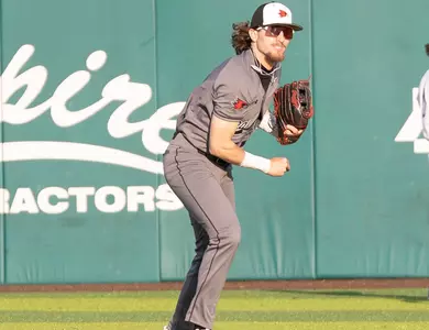 Baseball Outlasts Leathernecks, Wins 15-11 in Extra Innings Saturday Image