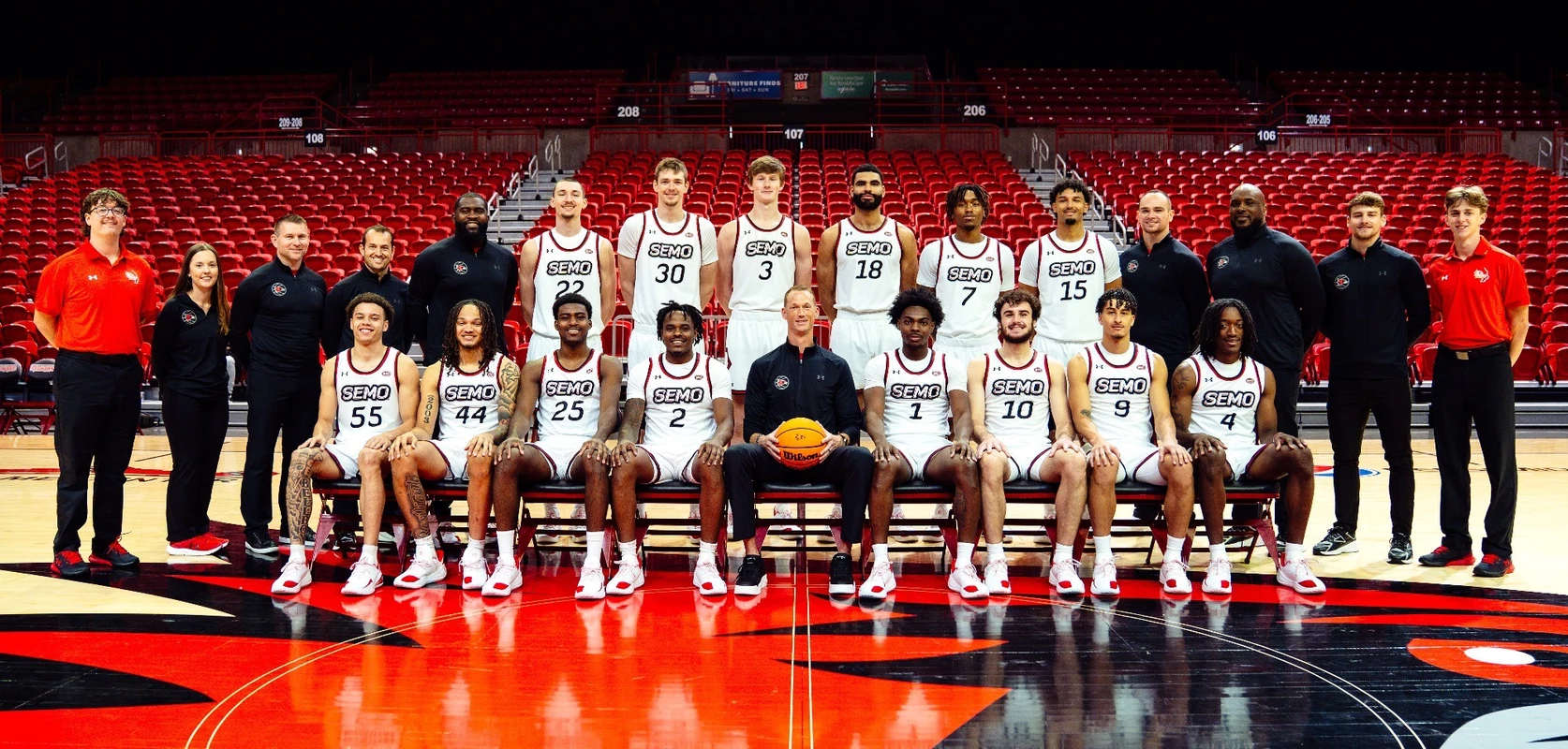 2025-26 SEMO Men's Basketball Team Photo