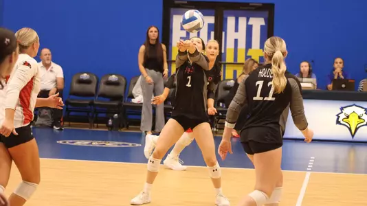 Nina Schuberth bump sets the outside hitter