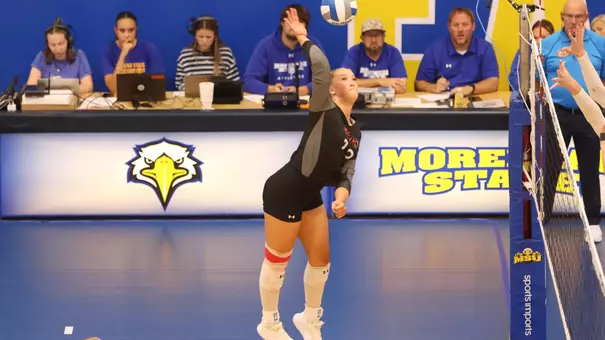 Reagan Nelson attacks from her outside hitter position