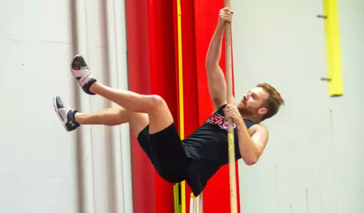 Colin Beers pole vault