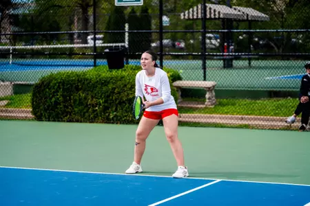 Juliette Demunck waiting for a serve from her opponent