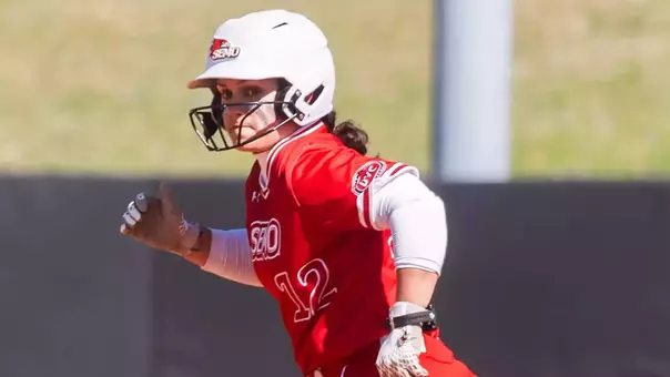 Winkler Rallies Redhawks