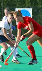 Sophomore Suus Dekker, who scored the game-winning goal