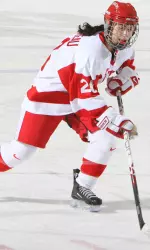 Sophomore Melissa Tetreau