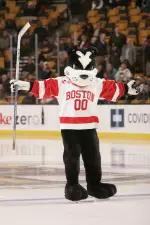 Rhett's all set for the men's and women's ice hockey teams' home openers.