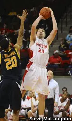 Jake O'Brien has 1,012 career points.