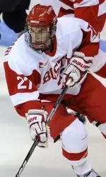 Saponari scored the game-winning goal with 9:29 left in regulation.