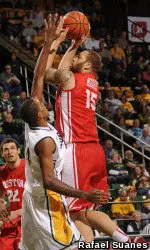 Junior Dom Morris posted his third career double-double (11p, 10r).