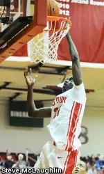 Sophomore Malik Thomas is averaging 10.8 ppg over last five games.