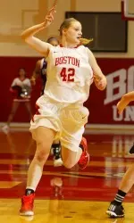 Freshman Kara Sheftic set career highs in points and blocks.