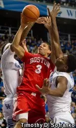 Sophomore Eric Fanning tallied a career-high 17 points and seven rebounds.