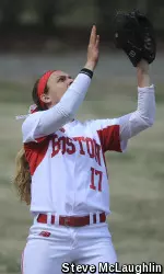 Junior LF Mandy Fernandez robbed Lafayette of a potential game-winning home run in the 8th inning of the first game.