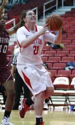 Mollie McKendrick went 7-of-8 for 14 points in the first half against Lafayette.