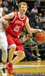 Freshman Kyle Foreman had nine points and six assists on Saturday at Canisius.