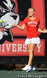 Junior Johanna Hyoty collected two singles wins in straight sets at the No. 1 slot.