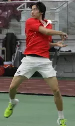 Junior William Kwok claimed a pair of wins at No. 1 singles.