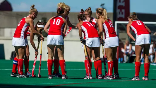 Corner Huddle vs. UConn - 2016