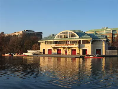 imported - boathouse1_550x413