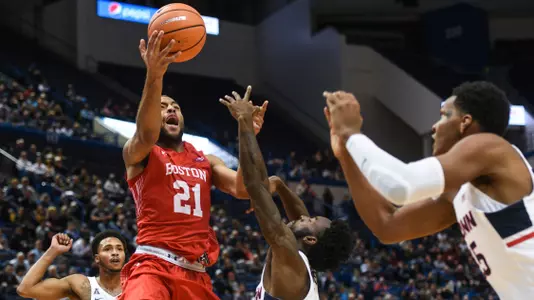 Cedric Hankerson drives for layup against UConn