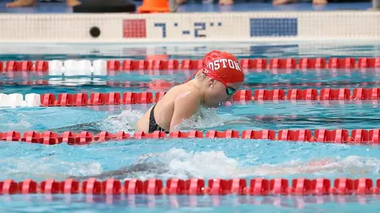 Isabella Garbacz in midstroke