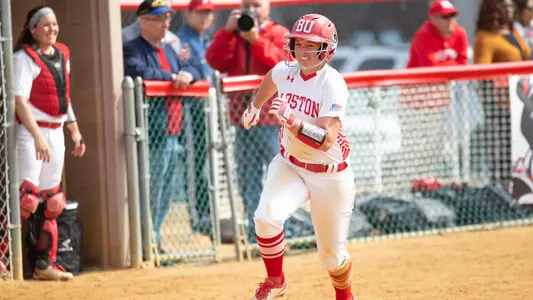 Madi Killebrew running home from third