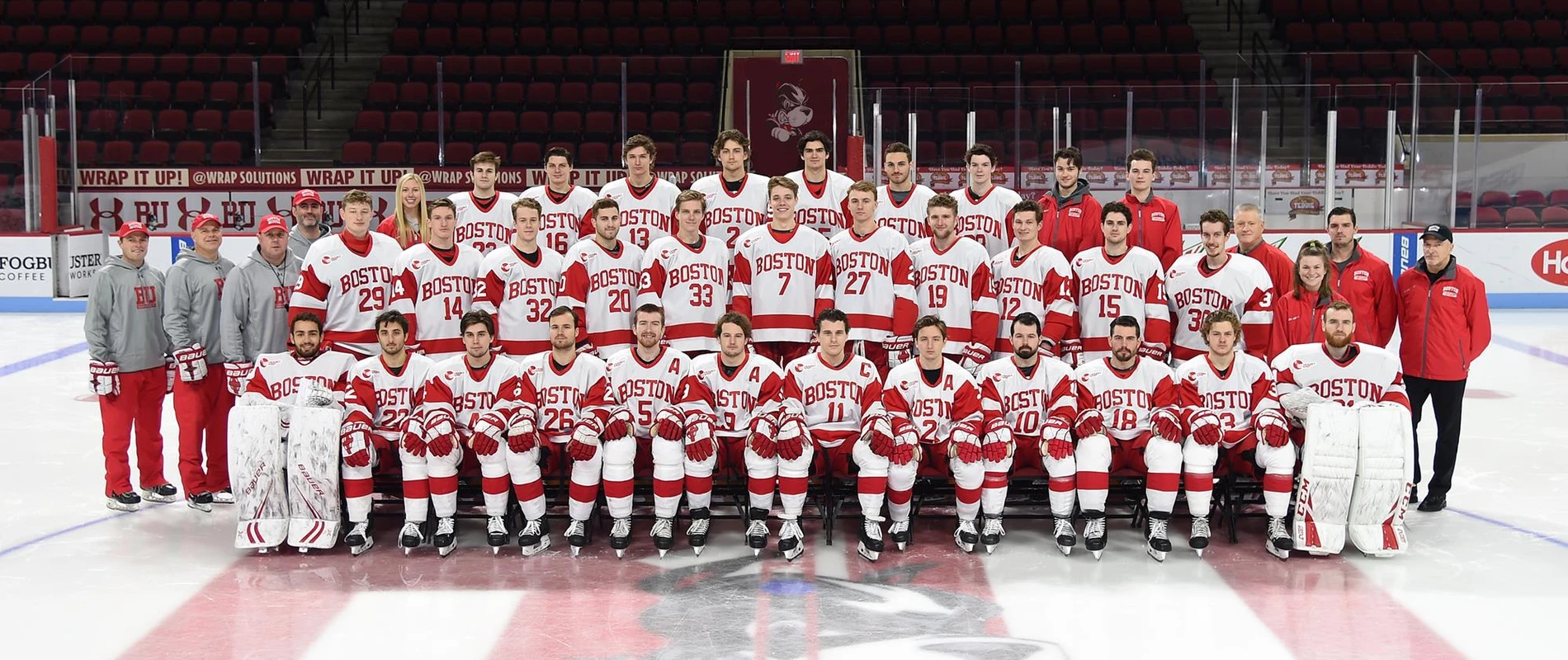 2019-20 Men's Hockey Team Photo