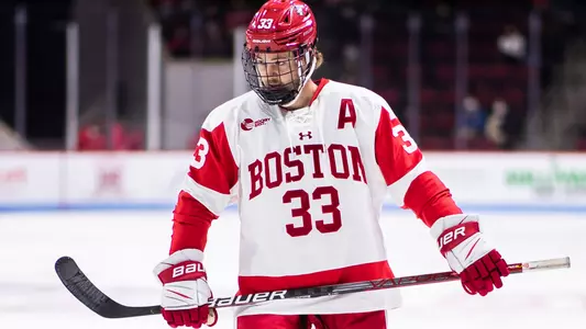 Ty Amonte waiting to take a faceoff