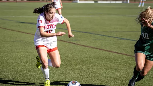 Jenna Oldham chases a loose ball against Loyola at Nickerson Field.