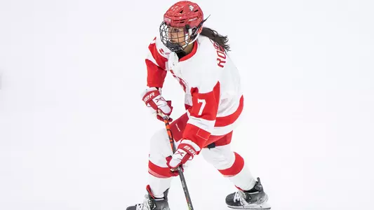 Kylie Roberts skating