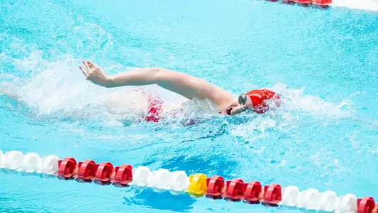 Women's swimmer midstroke