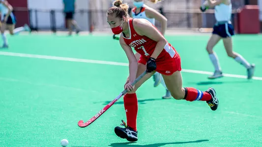 Kathryn Scheerer playing field hockey