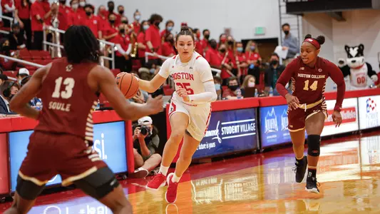 Riley Childs dribbles along the sideline against Boston College.
