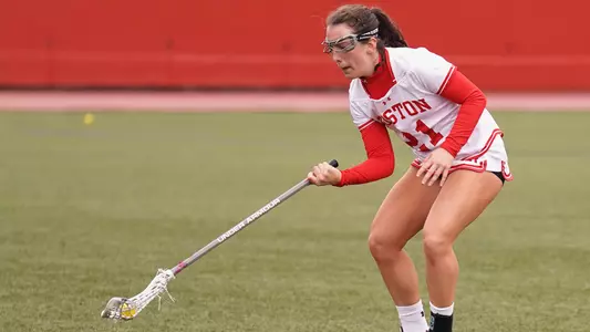 Jennifer Barry picks up a loose ball.