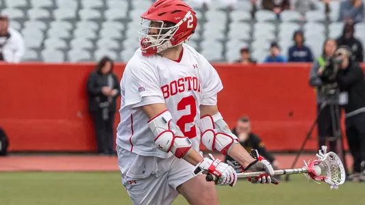 Thomas Niedringhaus playing lacrosse