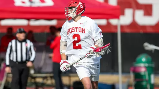 Thomas Niedringhaus playing lacrosse